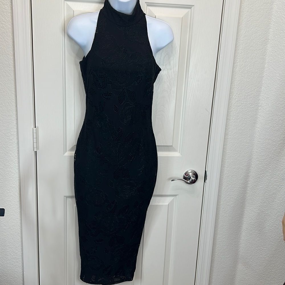 HMS Dress Hot Miami Styles Turtle Neck Sleeveless Black Floral Lace Lined Midi